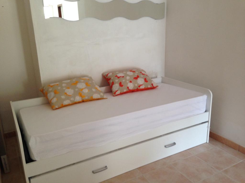 Casa Vacanze Villa Francesca بيسْكيتْشّي المظهر الخارجي الصورة